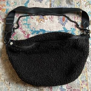 Beis faux Sherpa crossbody